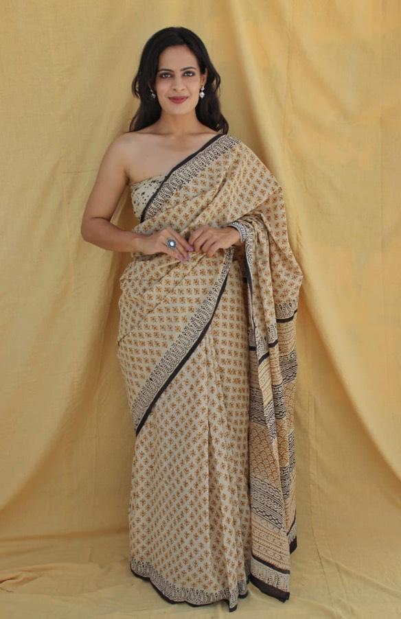 Traditional Linen Festival Saree - Front View